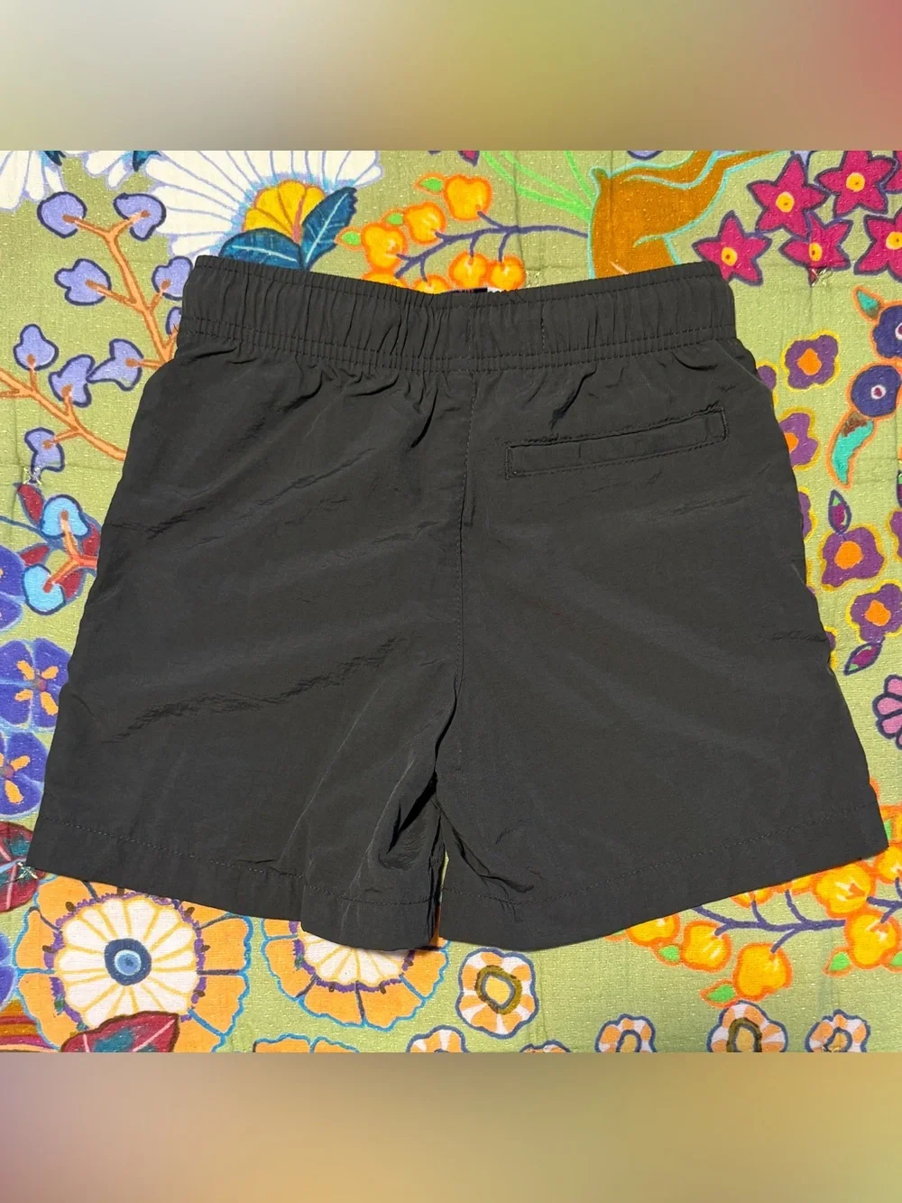 Old Navy Gray Dock Quick-Dry Shorts